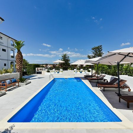 Mediterraneo Garden Apartments Petrcane Eksteriør bilde