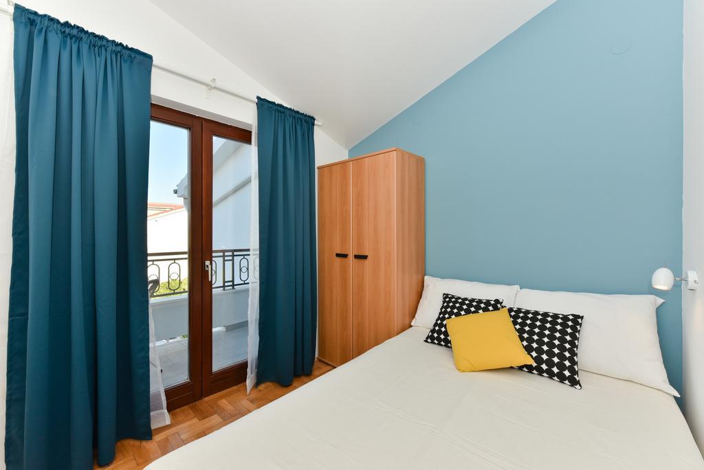 Mediterraneo Garden Apartments Petrcane Eksteriør bilde