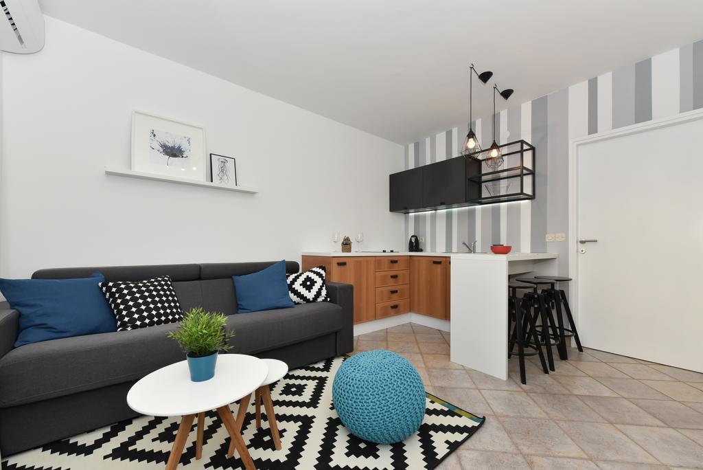 Mediterraneo Garden Apartments Petrcane Eksteriør bilde